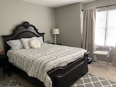 lessmora profile photo