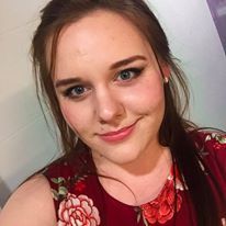 loganberrypie16 profile photo