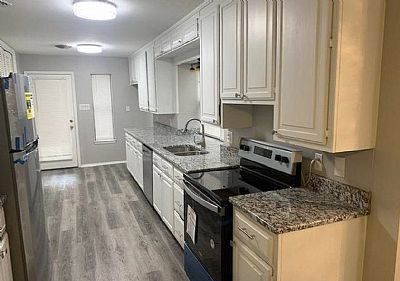 sarahhenry4203 profile photo