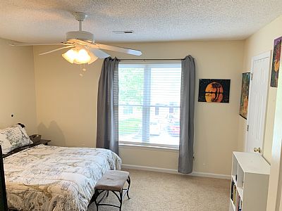 saraheephil profile photo