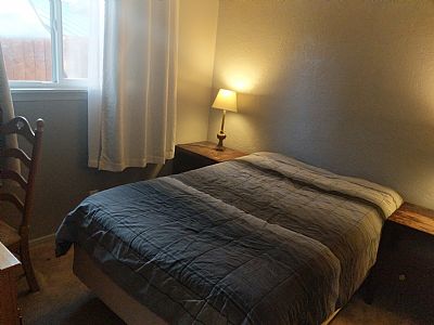 Knitwit1986 profile photo