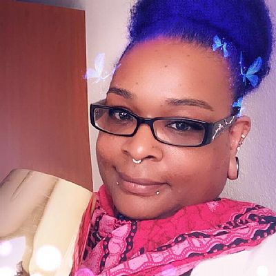 QueenBombus profile photo