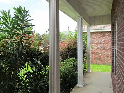 alyssalynden profile photo