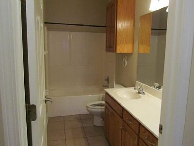 alyssalynden profile photo