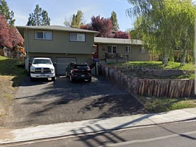 NatalieArnot profile photo