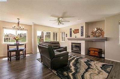 shikhamalhan profile photo