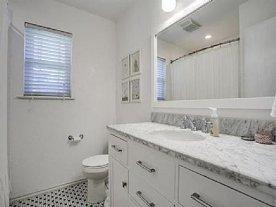 Hertneky profile photo