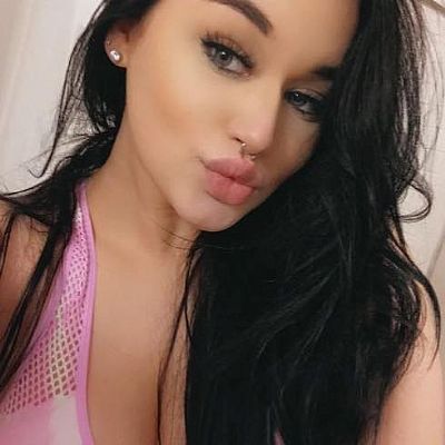 leahburton00 profile photo