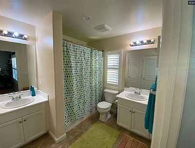 allymarnocha profile photo