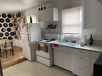 nikkiferri profile photo