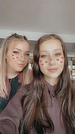 Elliejo22 profile photo