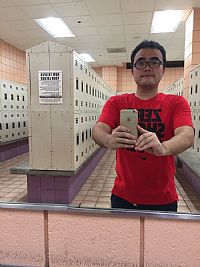 y285785313 profile photo