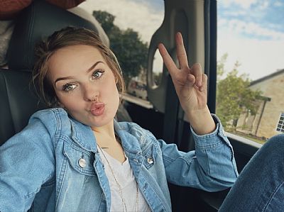 chloe.marguerite00@gmail.com profile photo