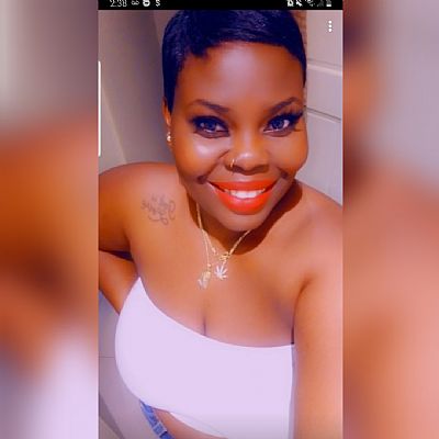 SandyLucien33 profile photo