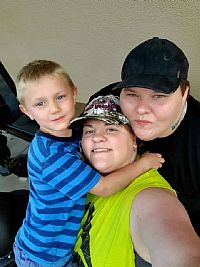 Longfam3 profile photo