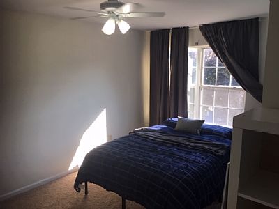 browneva profile photo