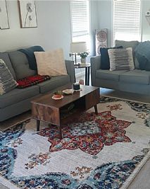 CarlyRos profile photo