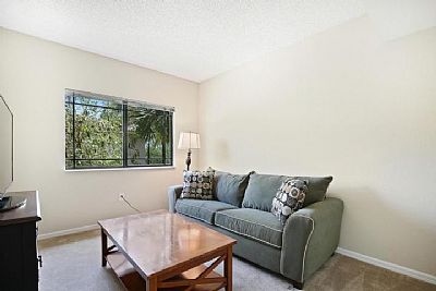 hellarious58 profile photo