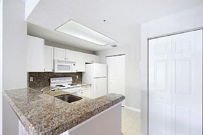 hellarious58 profile photo