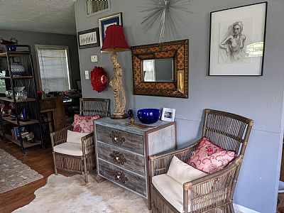 1Lorrie profile photo