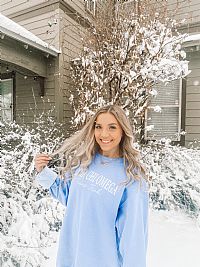 alexazmeredith profile photo