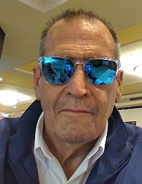 Entrepreneur profile photo