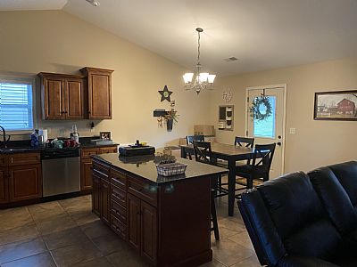 Plondon1228 profile photo