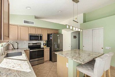 Dennie profile photo