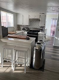 akaroy profile photo