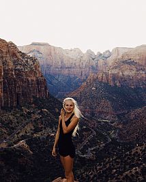 Aleis09 profile photo