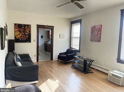 Theonly profile photo