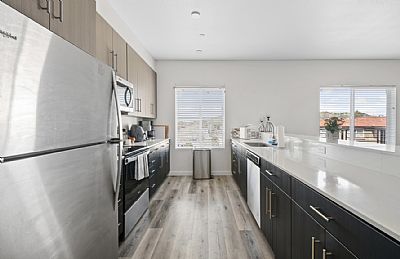 estesatsf@yahoo profile photo