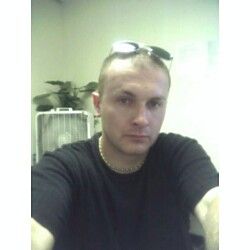 dan@3052113 profile photo