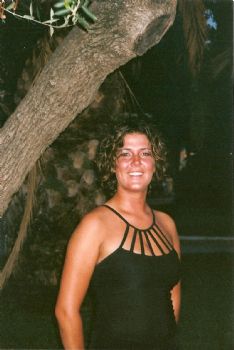 carrie81 profile photo