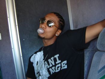 celeb19 profile photo