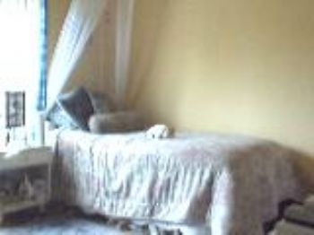roomtworent profile photo