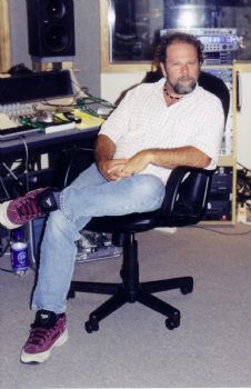 mjkhnds profile photo
