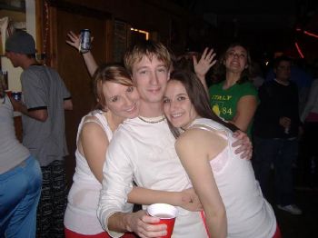 azl008 profile photo