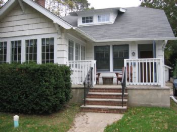 NeedARoomy32 profile photo