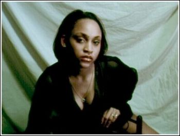 Essence profile photo