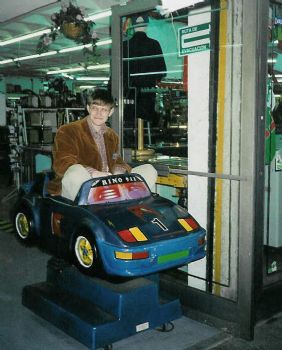 ozhall3 profile photo