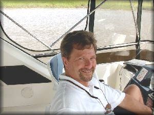 captwalt profile photo