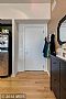 Andrew.Waisler room listing photo