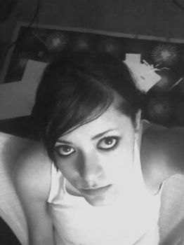 Nikkidecay profile photo