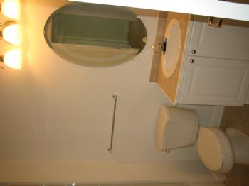 Roomy1520 profile photo