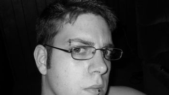 Flickyourbic profile photo