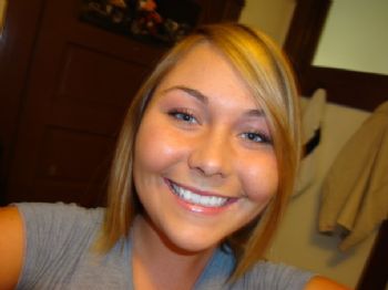 Lizzy44322 profile photo