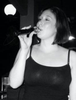 Elzbthnotes profile photo