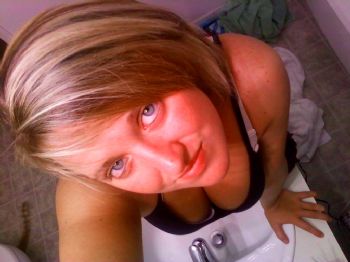 Adreine profile photo