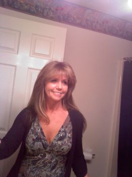 Pam37037 profile photo